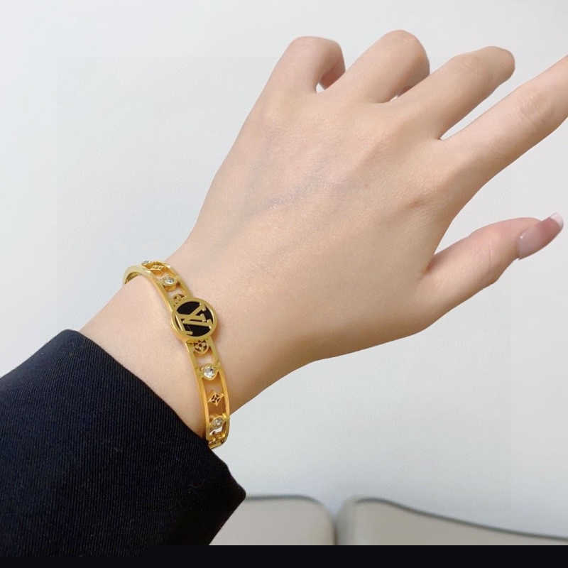 LV Bracelets